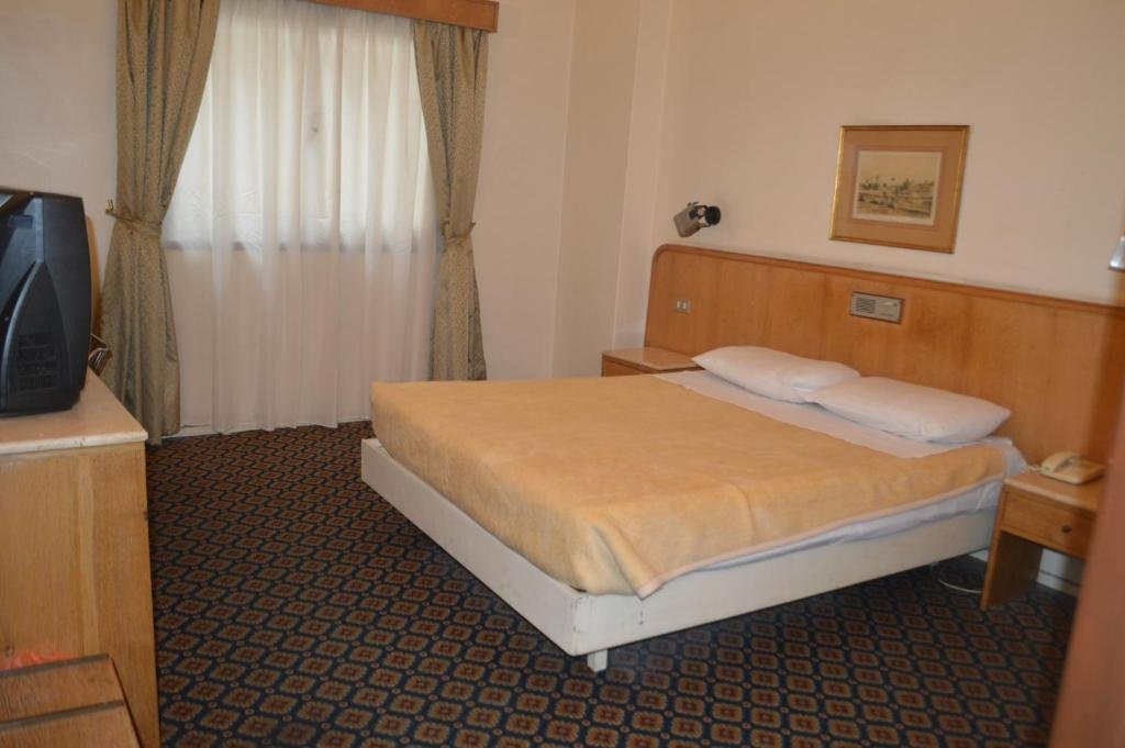 Александрия: Hotel Delta