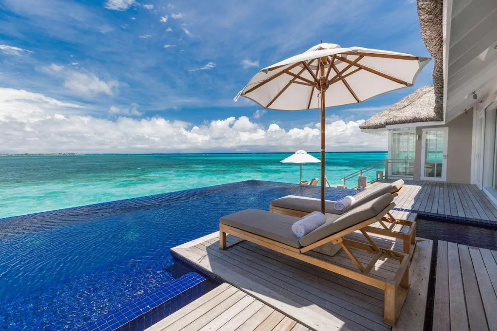 Остров Дидхуфинолу: Курорт Lux South Ari Atoll 
