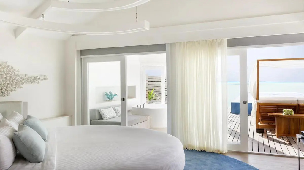 Остров Дидхуфинолу: Курорт Lux South Ari Atoll 