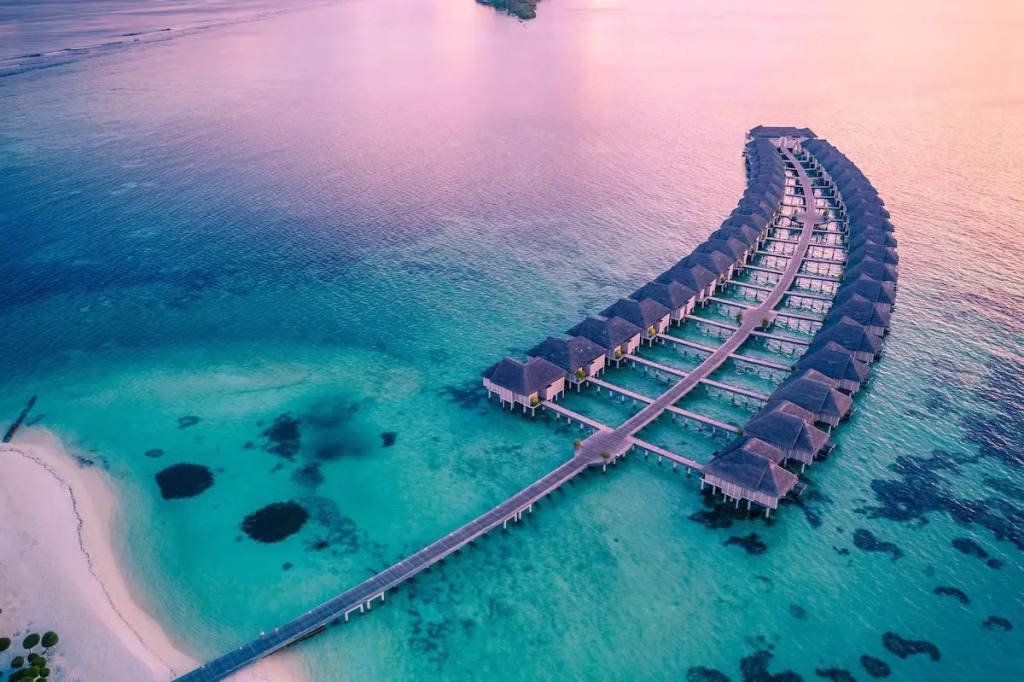 Остров Дидхуфинолу: Курорт Lux South Ari Atoll 