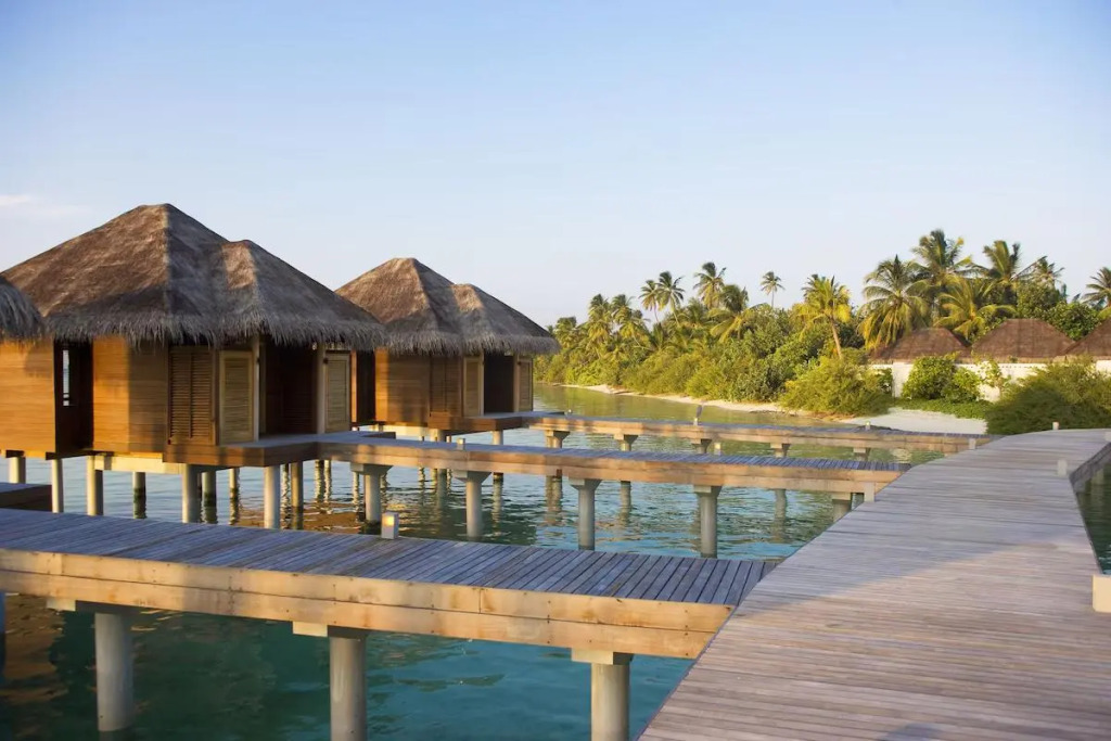 Остров Дидхуфинолу: Курорт Lux South Ari Atoll 