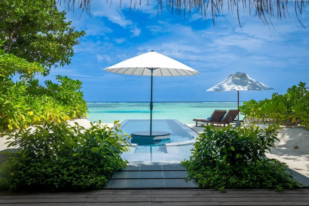 Остров Дидхуфинолу: Курорт Lux South Ari Atoll 