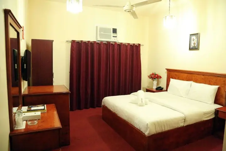 Шарджа: Dana Hotel