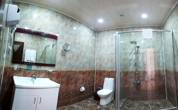 Баку: Амбассадор