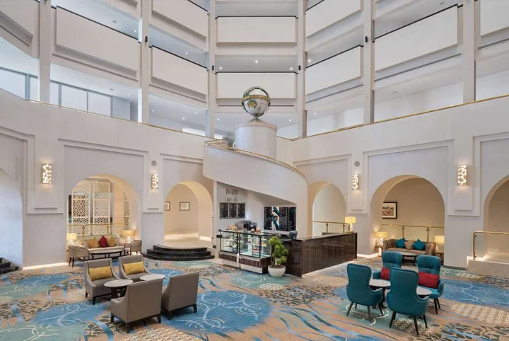 Эль-Айн: Radisson Blu Hotel & Resort