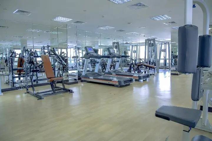 Дубай: Al Salam Grand Hotel Apartment