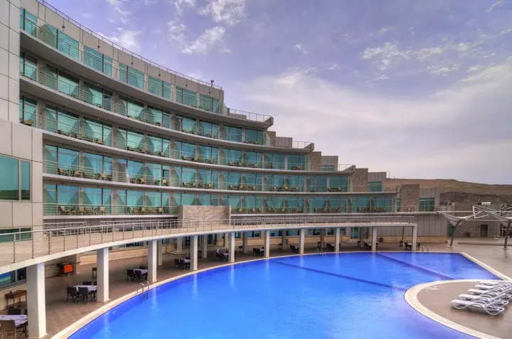 Баку: Отель Ramada Baku