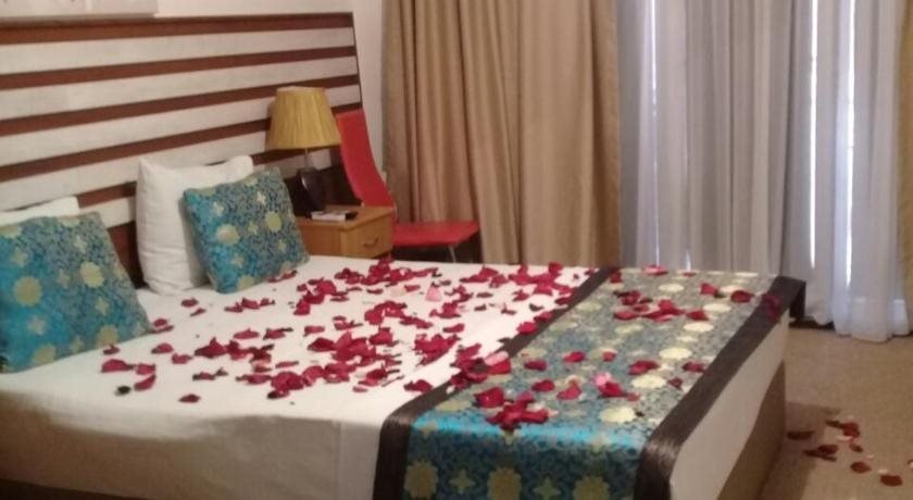 Баку: Gallery Отель Баку