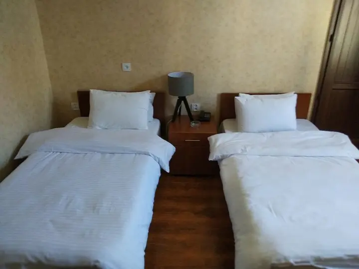 Баку: Baku Palace Hotel