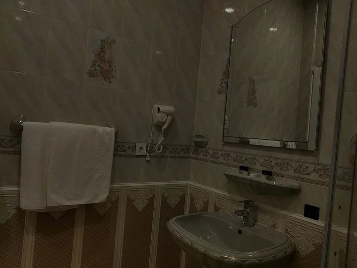 Баку: Baku Palace Hotel