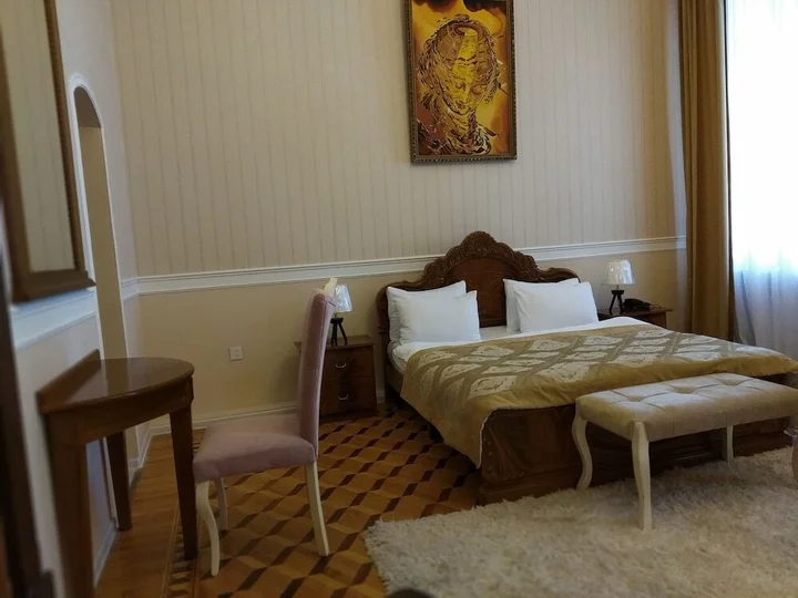 Баку: Baku Palace Hotel