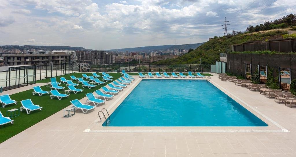 Тбилиси: Hotel Beaumonde Garden