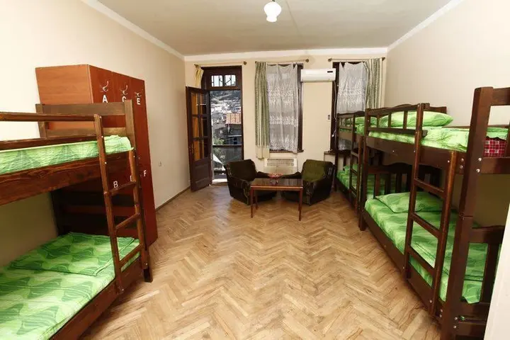 Тбилиси: Old Town Hostel
