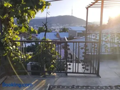 Тбилиси: Tbilisi Hostel