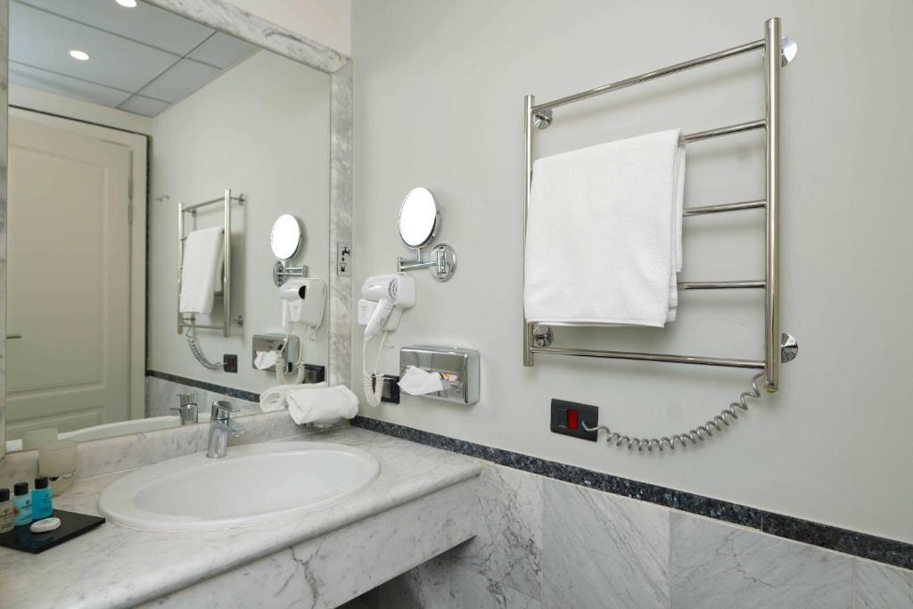 Ереван: Отель Best Western Plus Congress Hotel