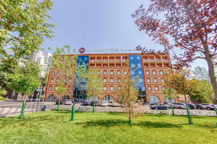 Ереван: Отель Best Western Plus Congress Hotel