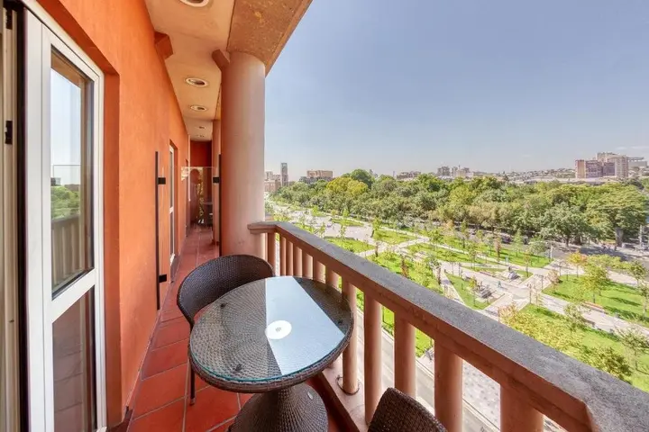 Ереван: Отель Best Western Plus Congress Hotel