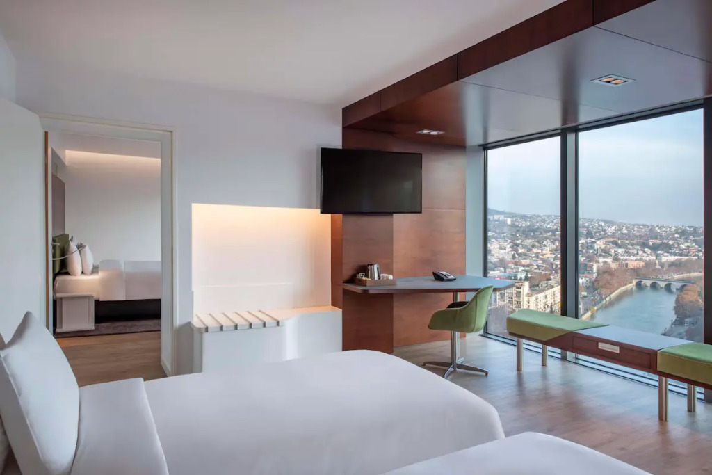 Тбилиси: Отель Radisson Blu Iveria Hotel, Tbilisi