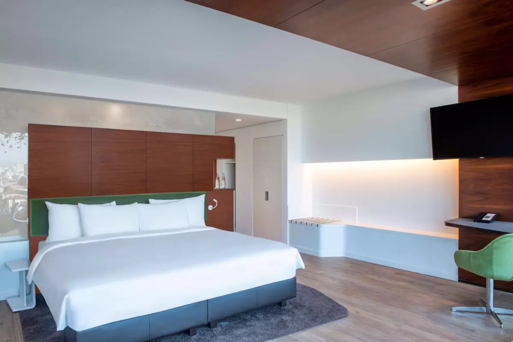 Тбилиси: Отель Radisson Blu Iveria Hotel, Tbilisi