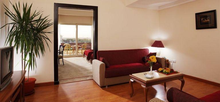Хургада: Golden 5 Sapphire Suites Hotel