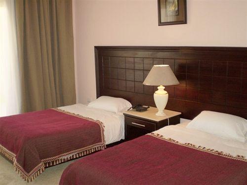 Хургада: Golden 5 Sapphire Suites Hotel