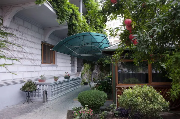 Тбилиси: Гостиница Tbilotel