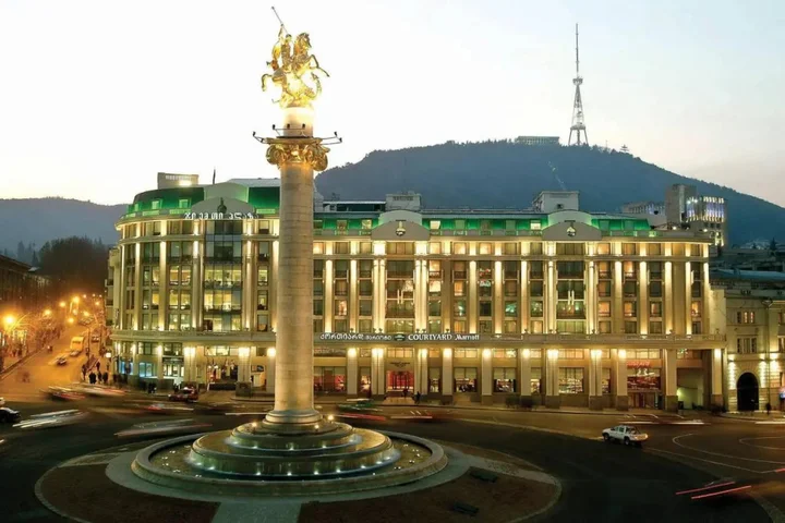 Тбилиси: Отель Courtyard by Marriott Tbilisi