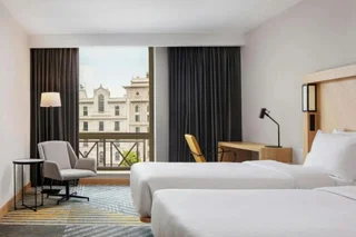 Тбилиси: Отель Courtyard by Marriott Tbilisi