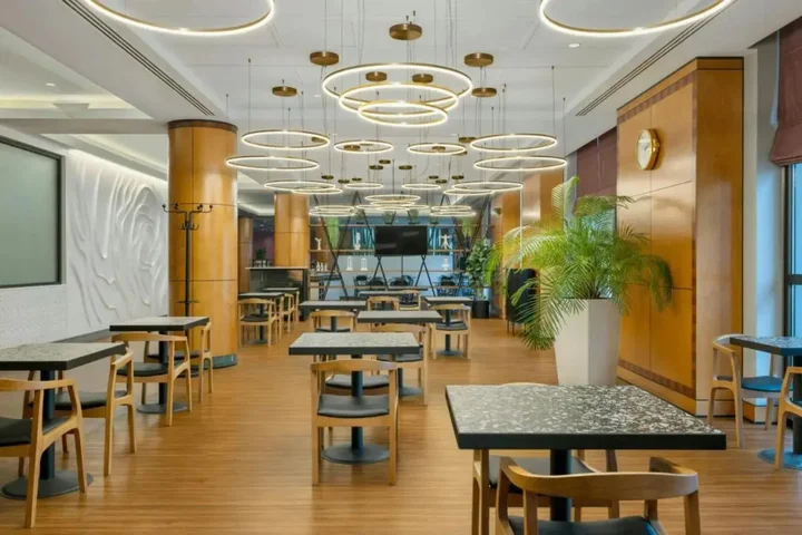 Тбилиси: Отель Courtyard by Marriott Tbilisi