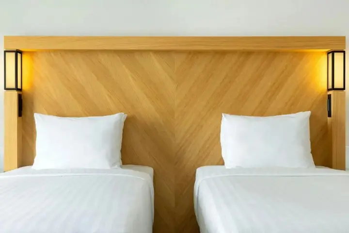 Тбилиси: Отель Courtyard by Marriott Tbilisi