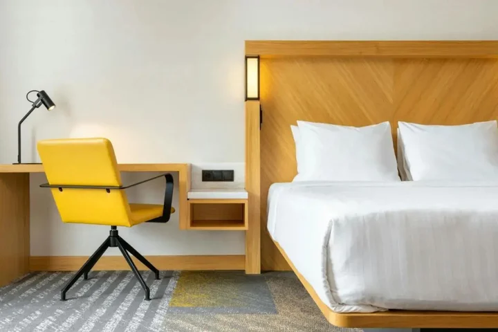 Тбилиси: Отель Courtyard by Marriott Tbilisi