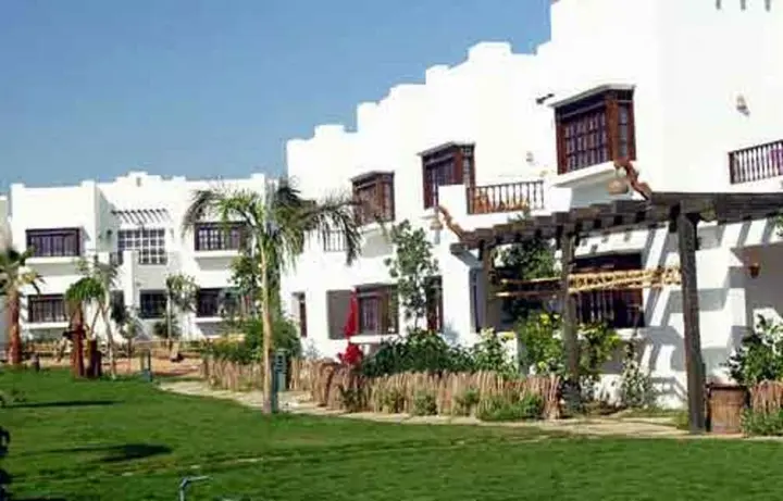 Шарм-эш-Шейх (Шарм-эль-Шейх): Sharm Holidays Real Estate
