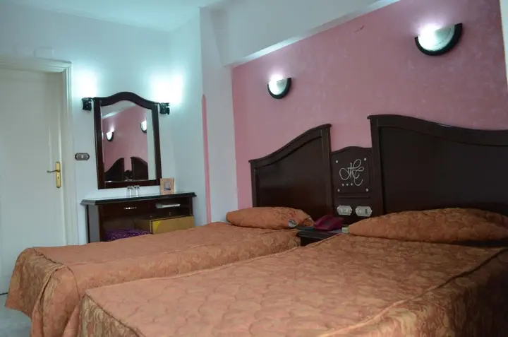 Каир: Happy City Hotel