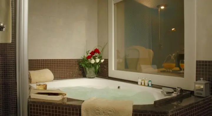 Баку: Отель Excelsior Hotel & Spa Baku