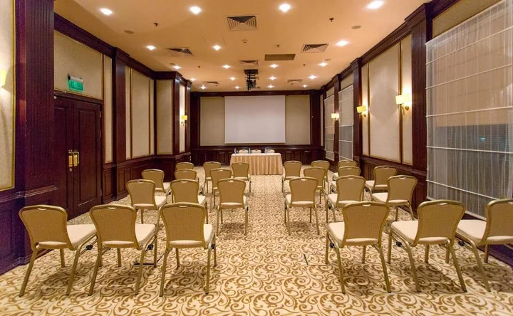 Баку: Отель Excelsior Hotel & Spa Baku