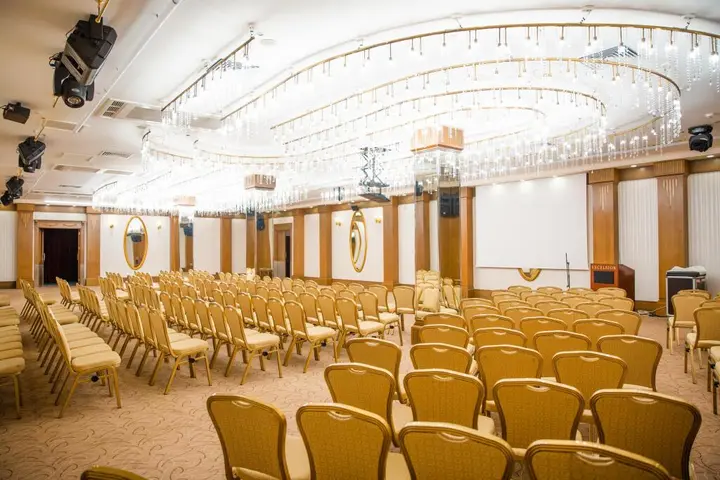 Баку: Отель Excelsior Hotel & Spa Baku