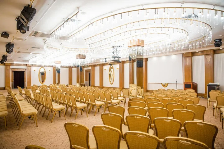 Баку: Отель Excelsior Hotel & Spa Baku