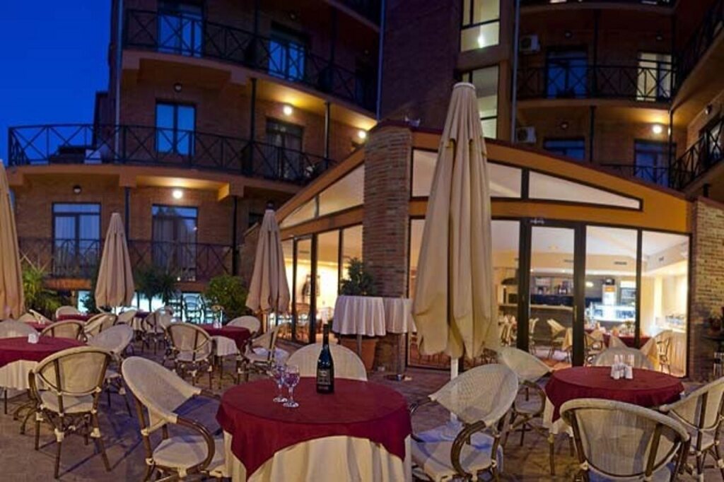 Тбилиси: Betsys Hotel