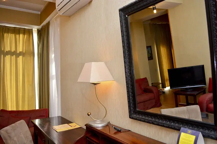 Тбилиси: Betsys Hotel