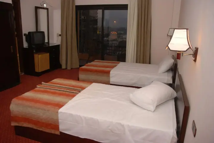Гиза: El Tonsy Hotel