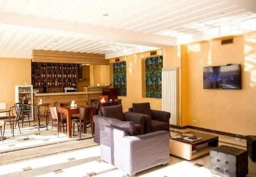 Тбилиси: Hotel Feri