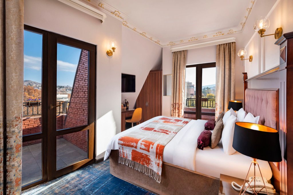 Тбилиси: Отель River Side Tbilisi