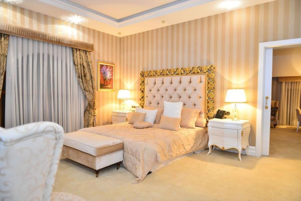 Баку: Отель Lake Palace 