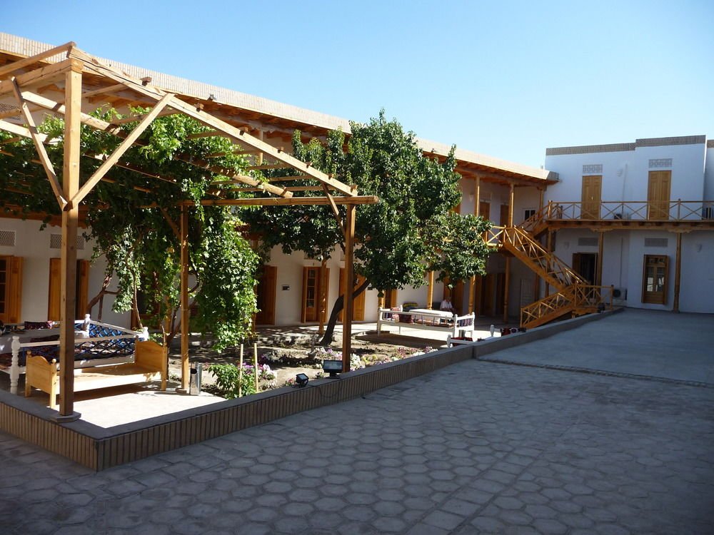 Бухара: hotel hovli poyon