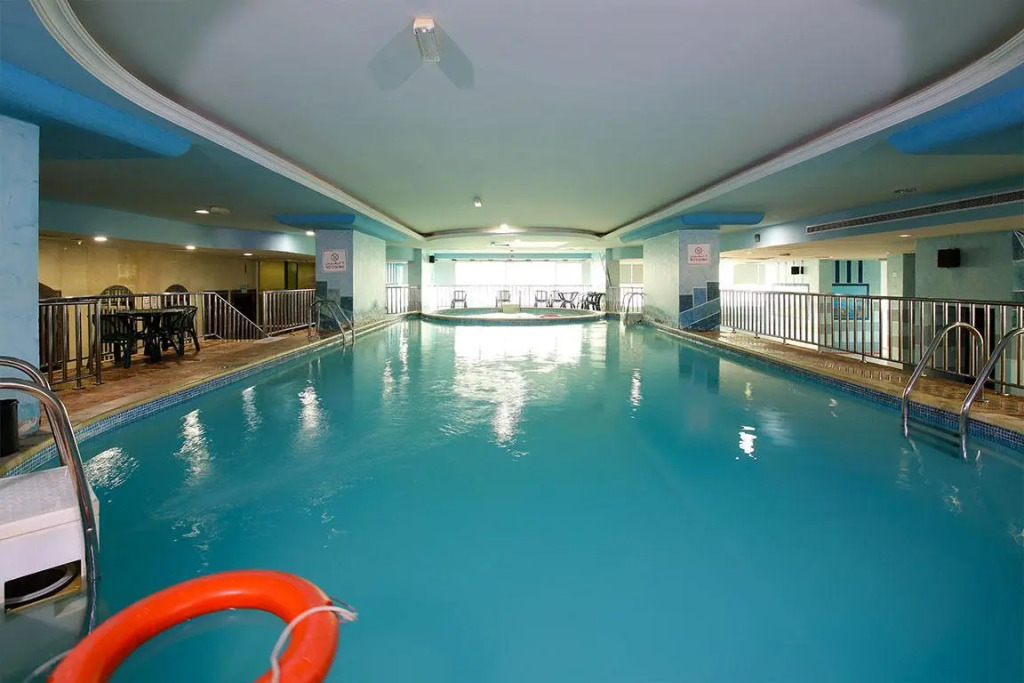 Al Bustan Tower Hotel Suites — фото 2