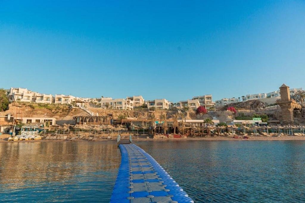 Шарм-эш-Шейх (Шарм-эль-Шейх): Sharks Bay Oasis