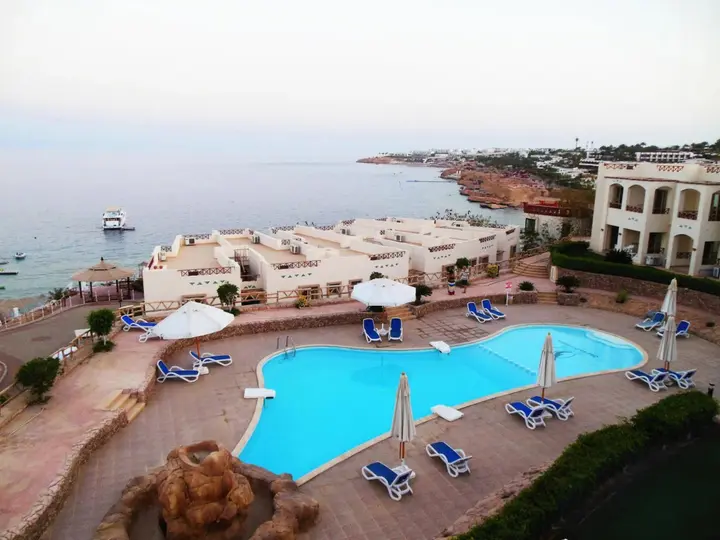 Шарм-эш-Шейх (Шарм-эль-Шейх): Sharks Bay Oasis