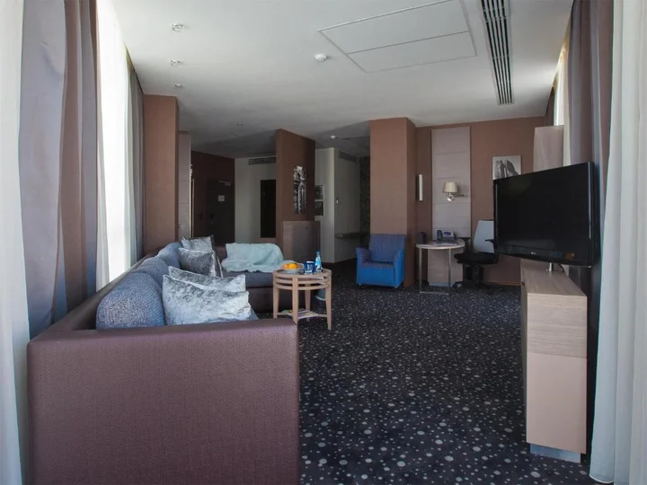 Баку: Отель Chirag Plaza Hotel & Business Center