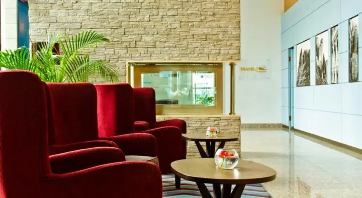 Баку: Отель Chirag Plaza Hotel & Business Center