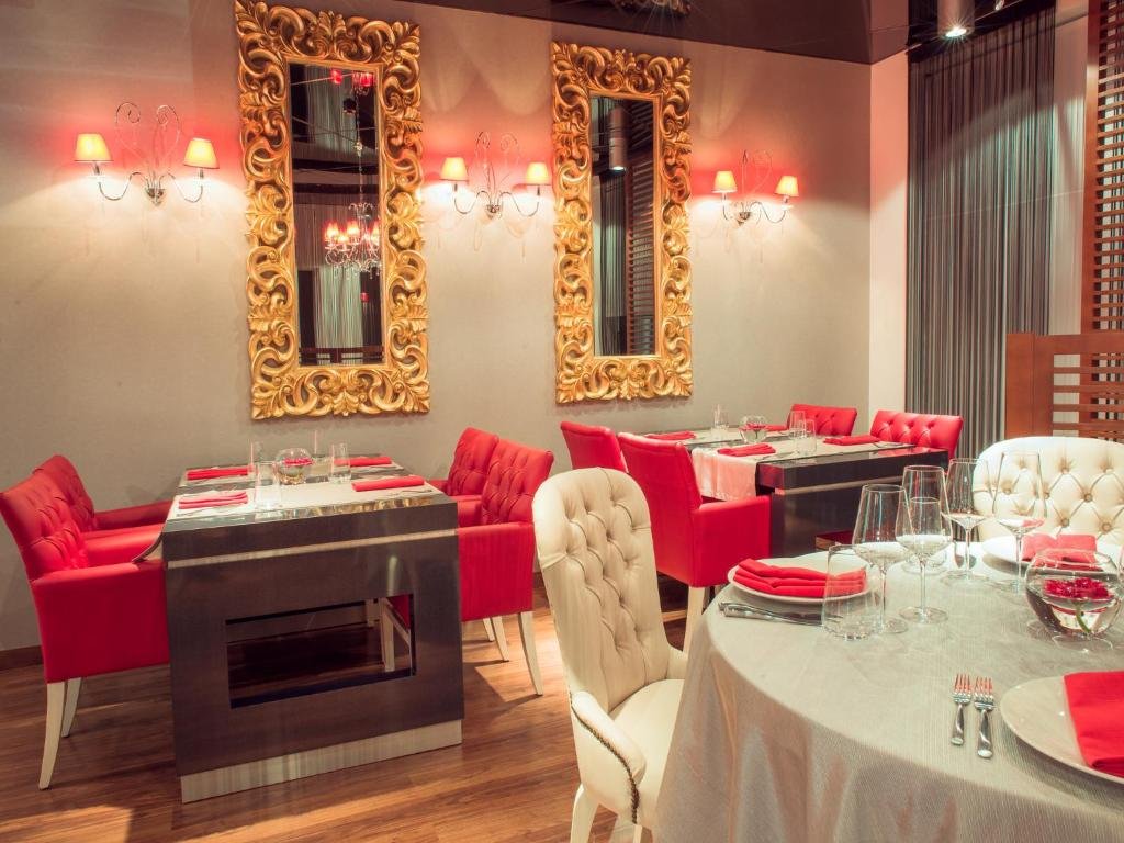 Баку: Отель Chirag Plaza Hotel & Business Center